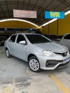 💎 TOYOTA ETIOS SEDAN X 1.5 AUTOMÁTICO + GNV Economia de verdade com o conforto que você merece! 🚗💨 Você busca um carro que seja sinônimo de confiança, espaço e baixo custo de manutenção? O Toyota Etios Sedan é a escolha inteligente para quem não quer ter dor de cabeça. E o melhor: já vem equipado com GNV, garantindo a máxima economia no seu dia a dia ou no trabalho! ✨ Principais Destaques: Motor 1.5 Flex: Potência e durabilidade japonesa. Câmbio Automático: Conforto total no trânsito urbano. Kit GNV Instalado: Redução drástica nos custos com combustível. Porta-malas Amplo: Ideal para viagens em família ou para quem trabalha com aplicativos. Direção Elétrica: Leveza e precisão em cada manobra. Segurança Toyota: Airbags, freios ABS e a confiança de uma das marcas mais valiosas do mundo. Por que comprar na Triauto Motors? 🤝 Na Triauto Motors, você encontra as melhores condições para a compra do seu carro novo! Nossa missão é oferecer transparência e segurança em cada negócio. ✅ Veículos revisados e com procedência garantida. ✅ Taxas de financiamento exclusivas e competitivas. ✅ A melhor avaliação do seu usado na troca. ✅ Atendimento personalizado para você sair de carro novo sem burocracia. 📍 Venha nos visitar ou chame agora no WhatsApp! Sua próxima conquista está aqui na Triauto Motors. 👉21 92023-4790 ALTAMIR 👉 AV JORN ROBERTO MARINHO 800 BOX 2 GALO BRANCO SG Triauto Motors: Realizando o sonho do seu carro novo com confiança e transparência! #TriautoMotors #ToyotaEtios #CarroAutomatico #GNV #OfertaImperdivel #CarroNovo #Confiança